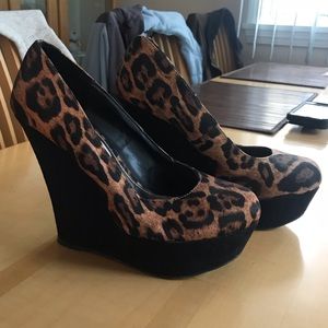 Cheetah wedges